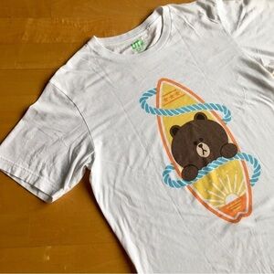 UT Uniqlo Surfer Bear Graphic Tee, White, Brown, Yellow, Orange, Blue, Size M